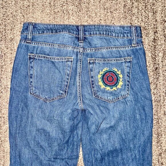 Tommy Hilfiger Women's Cuffed Crop Vintage Embroidered Jeans Logo Pocket Blue 0 - Picture 5 of 9